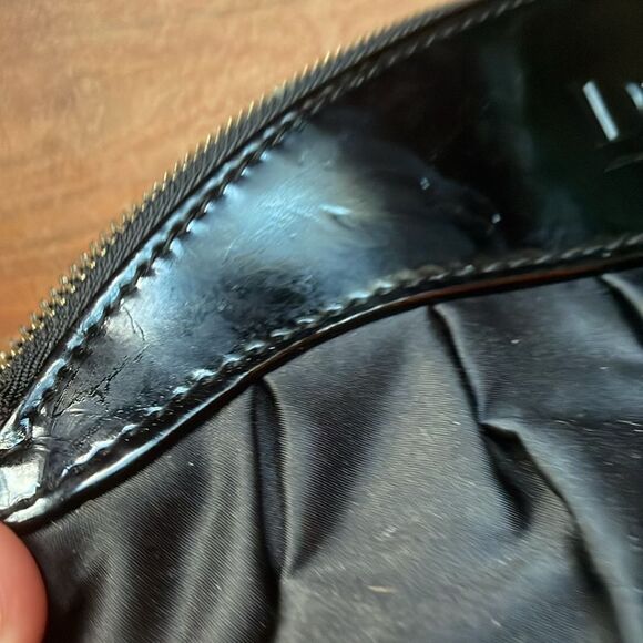 Dior perfume zipper pouch - Picture 9 of 16